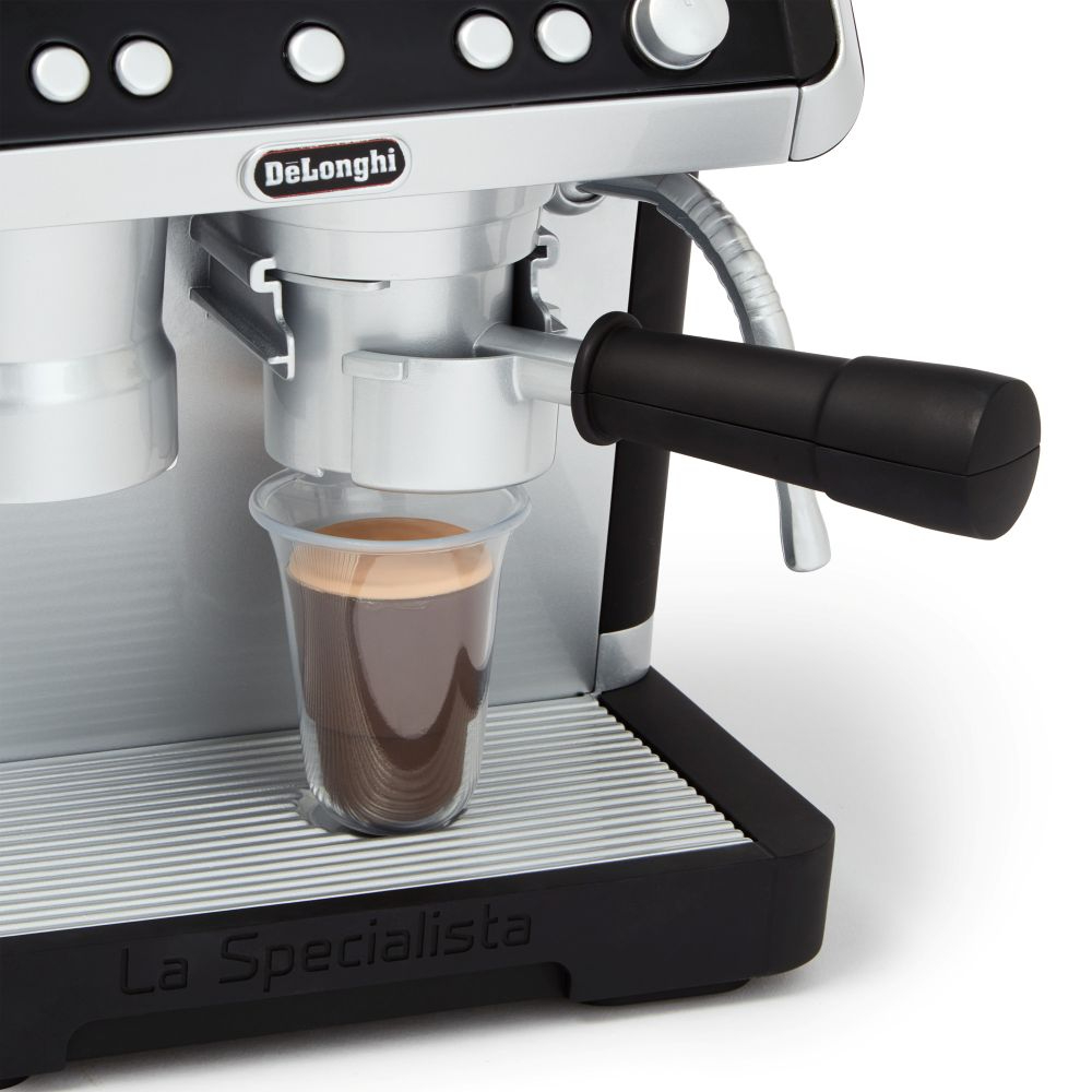 Casdon - De'Longhi Barista coffee machine toy with sounds, 3+